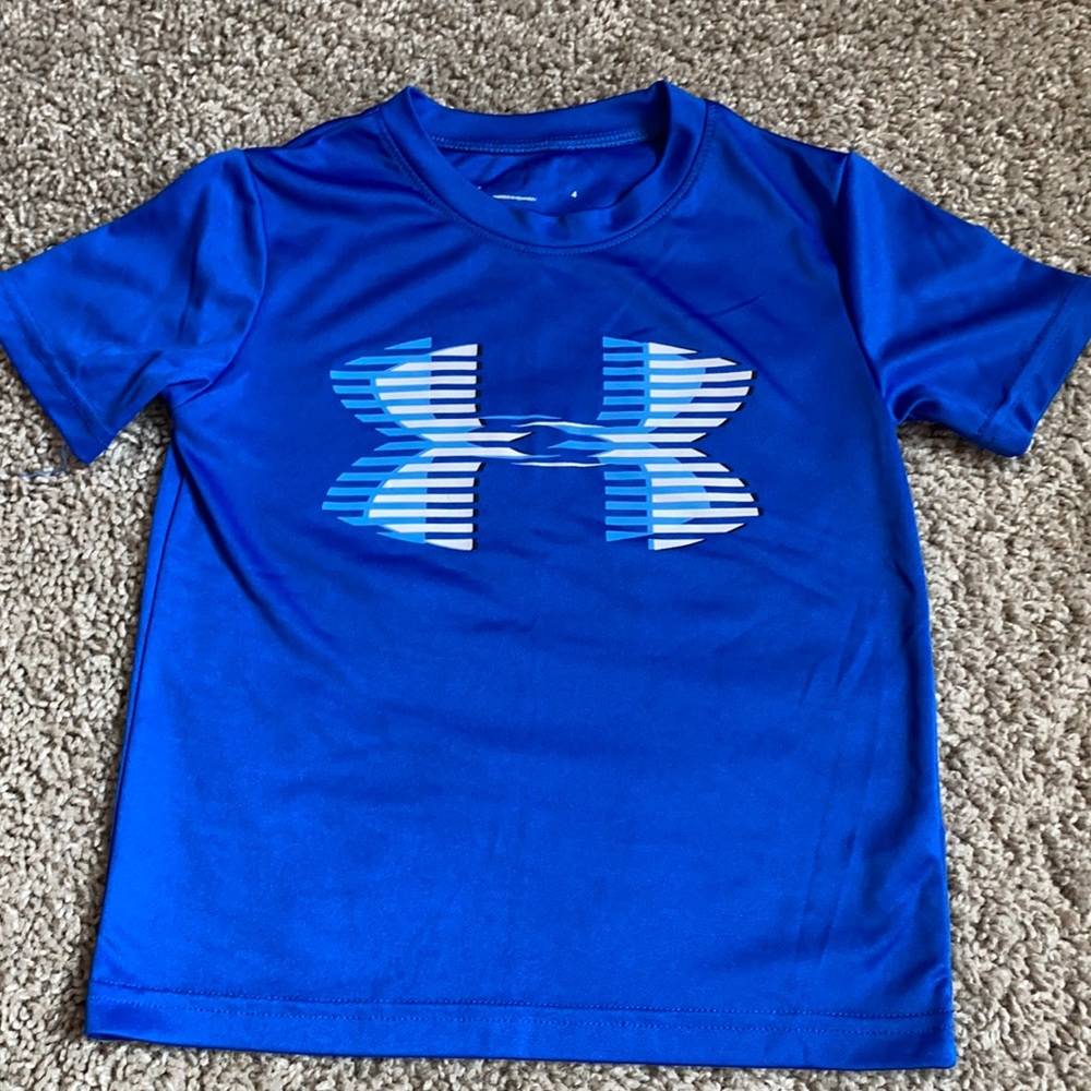 Boys under armor performance shirt